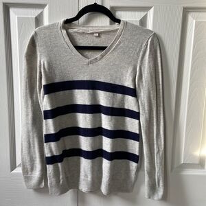 Gap Maternity Extra Fine Merino Wool Blend Cozy Navy Striped V Neck Sweater - S